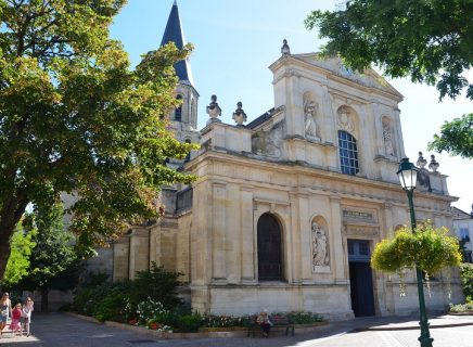 Facade de l’Eglise-RueilMalmaison-Napoleon