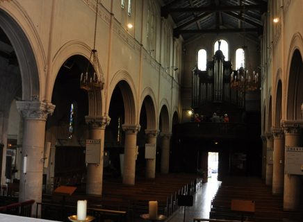 Intérieur église Saint Leu Saint Gilles