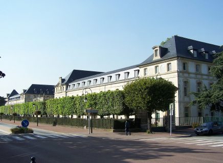 Saint-Cyr-l’École_- Saint Cyr l’Ecole-Napoleon